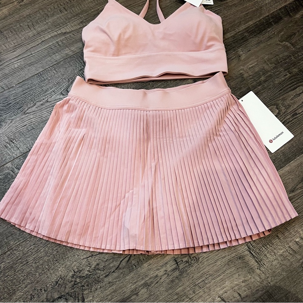 NWT Lululemon Set Varsity Pleated Skirt and Scoop Neck Bra Pink Haze - Picture 7 of 16